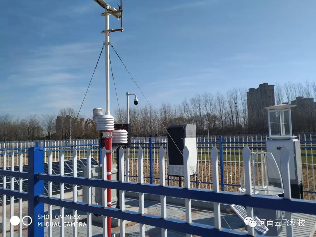云飛科技在農(nóng)科院示范基地建設(shè)的病蟲(chóng)害觀測(cè)站